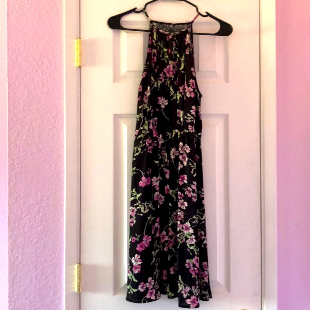Floral lace back dress